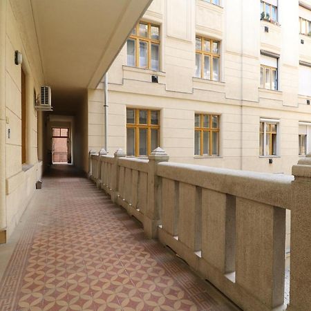 Broadway Downtown Deluxe Budapest Exteriör bild